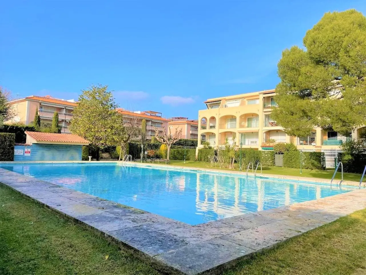 Apartamento En Platja Sant Pol S'Agaro Con Pisicina Y Jardin Appartamento